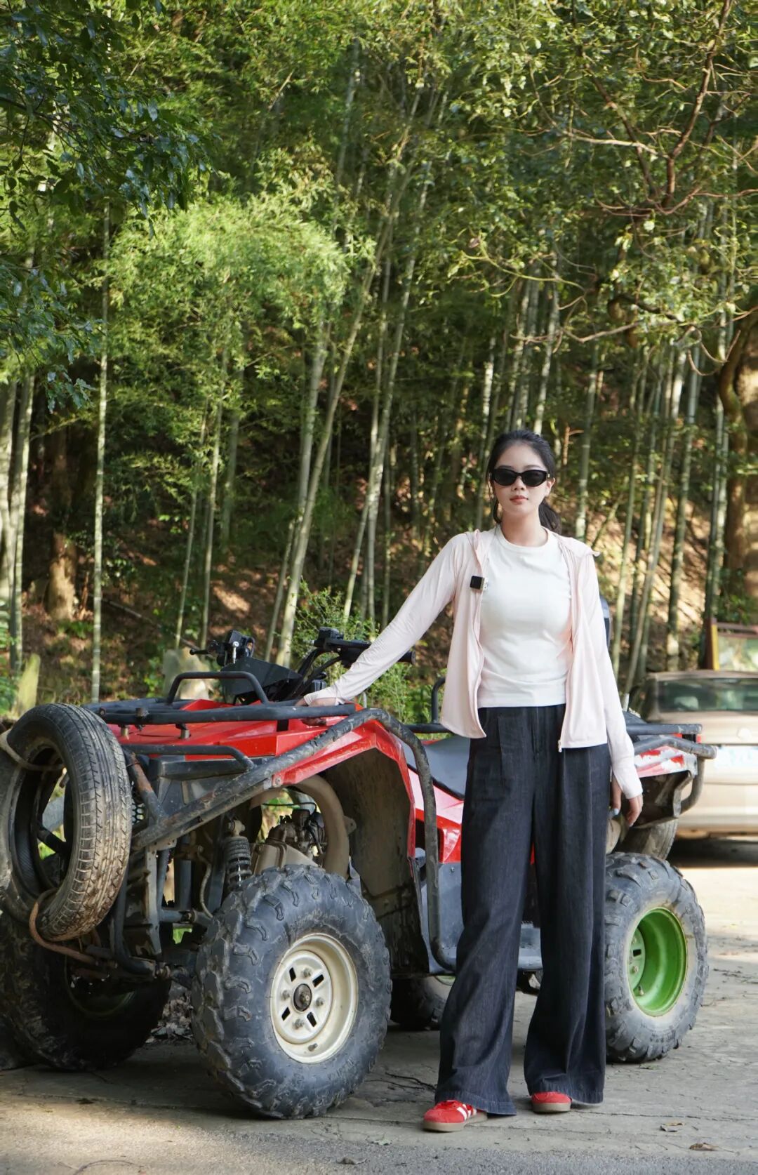 石燕湖山地越野车